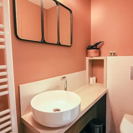 Sarlatitude, & Climatises Sarlat-la-Caneda