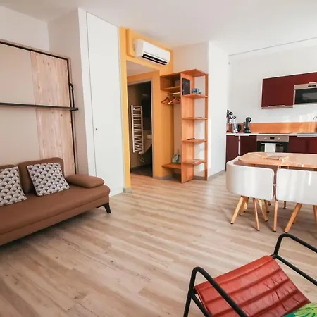 Sarlatitude, & Climatises サルラ・ラ・カネダ